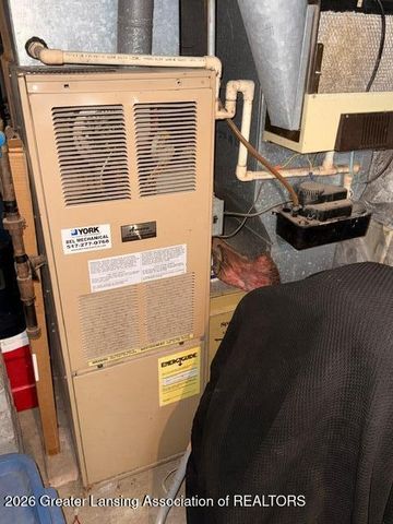 418 Division Street, Eaton Rapids, MI 48827