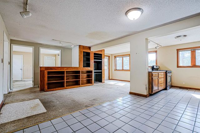 10 Westborn Drive, Merrimack, NH 03054