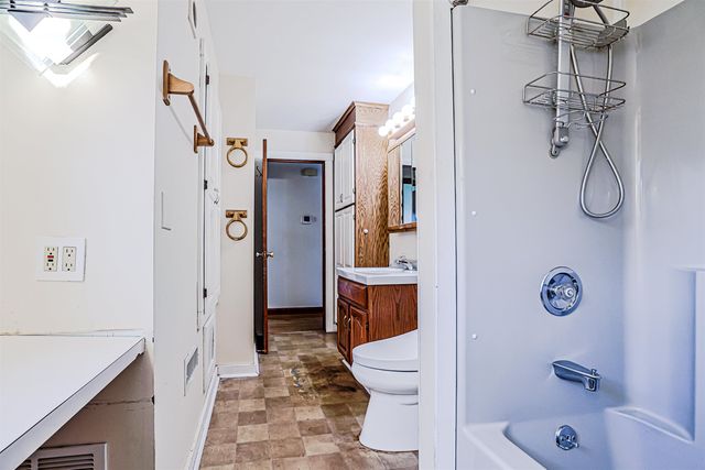 10 Westborn Drive, Merrimack, NH 03054