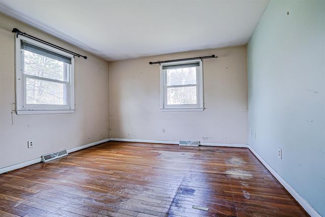 10 Westborn Drive, Merrimack, NH 03054