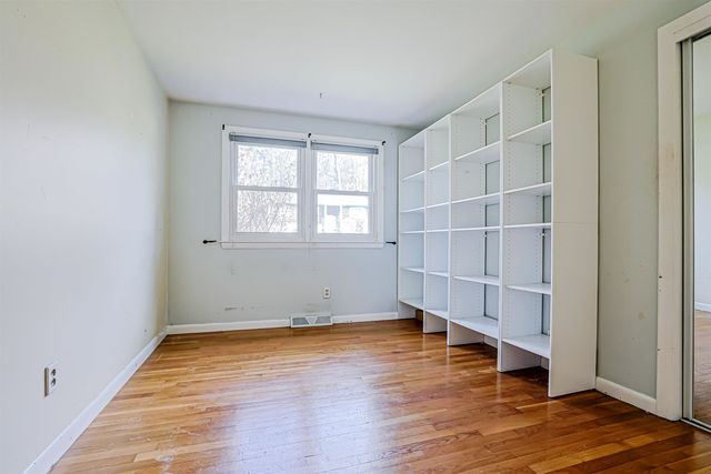 10 Westborn Drive, Merrimack, NH 03054