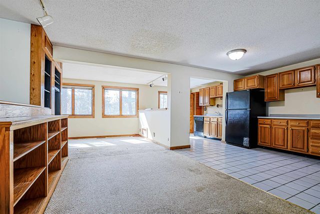 10 Westborn Drive, Merrimack, NH 03054