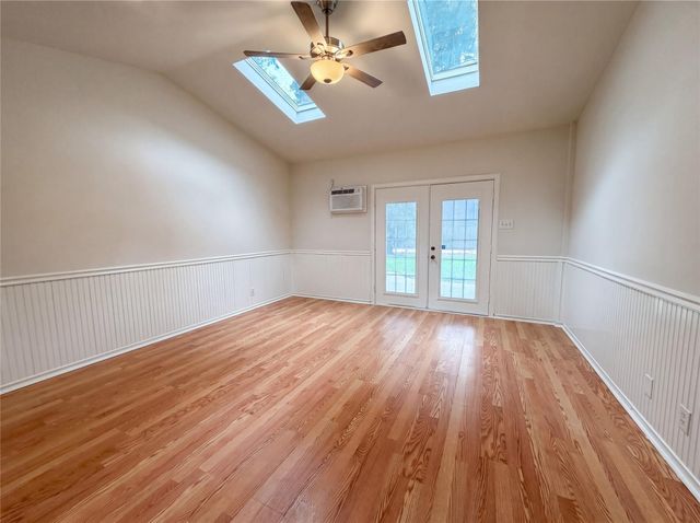 17518 Rustington Drive, Spring, TX 77379