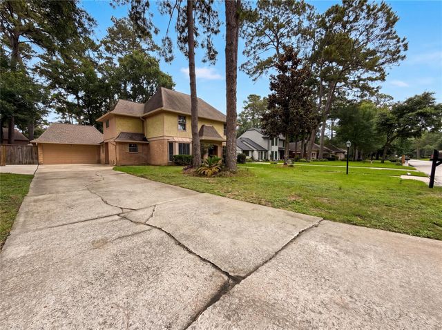 17518 Rustington Drive, Spring, TX 77379