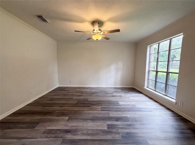 17518 Rustington Drive, Spring, TX 77379