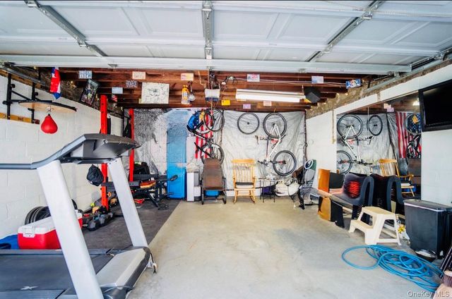 7505 60th Place, Glendale, NY 11385