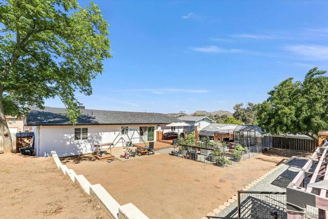 9861 Bon Vue Drive, El Cajon, CA 92021