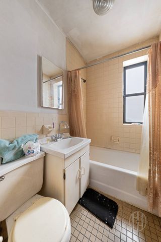 2440 Amsterdam Ave Apt 5C, New York City, NY 10033