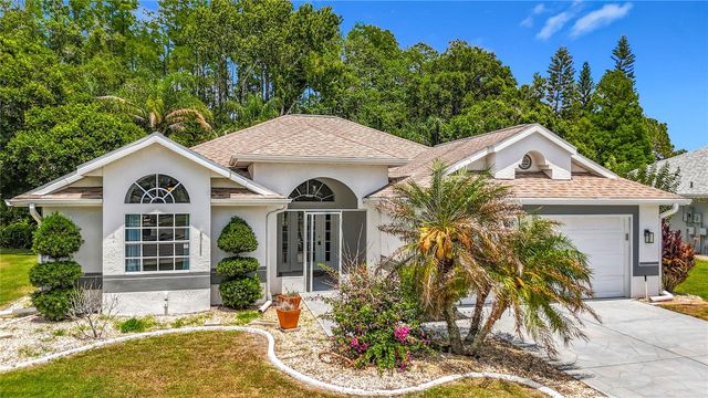 1707 TREMONT COURT, Sun City Center, FL 33573