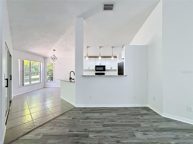 1707 TREMONT COURT, Sun City Center, FL 33573