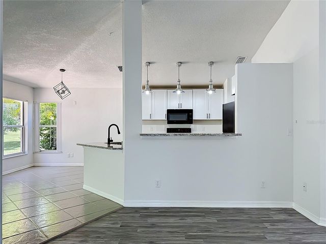 1707 TREMONT COURT, Sun City Center, FL 33573