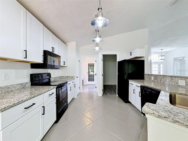 1707 TREMONT COURT, Sun City Center, FL 33573