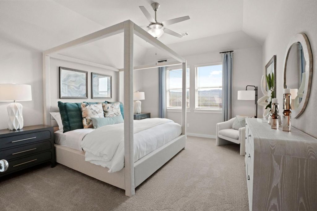 8112 Turning Leaf CIR, Lago Vista, TX 78645