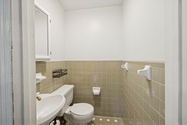 202 Cathey Ln, Columbia, TN 38401