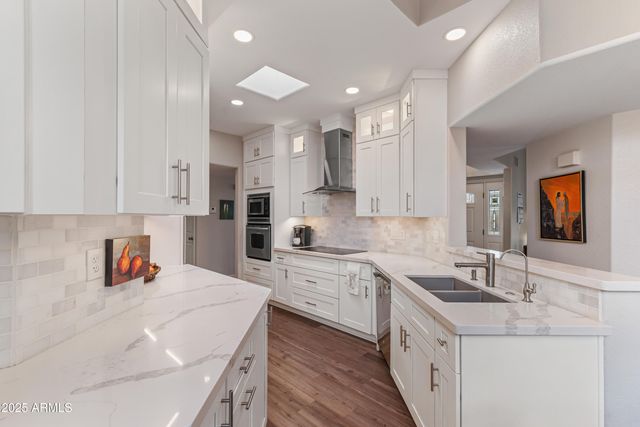 8100 E CAMELBACK Road 158, Scottsdale, AZ 85251