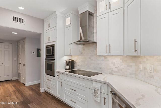 8100 E CAMELBACK Road 158, Scottsdale, AZ 85251