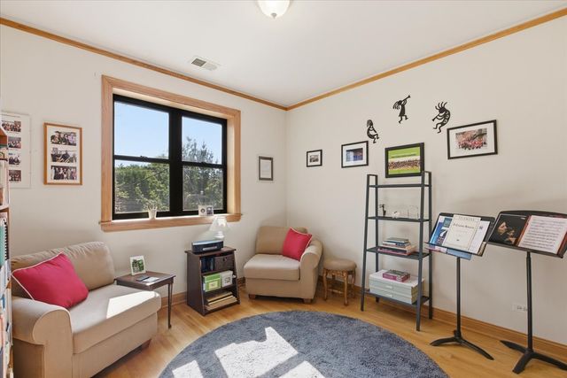 5311 S WOODLAWN Avenue 2, Chicago, IL 60615