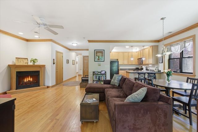 5311 S WOODLAWN Avenue 2, Chicago, IL 60615