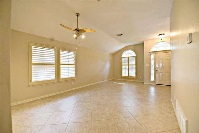 3500 Kissman DR, Austin, TX 78728