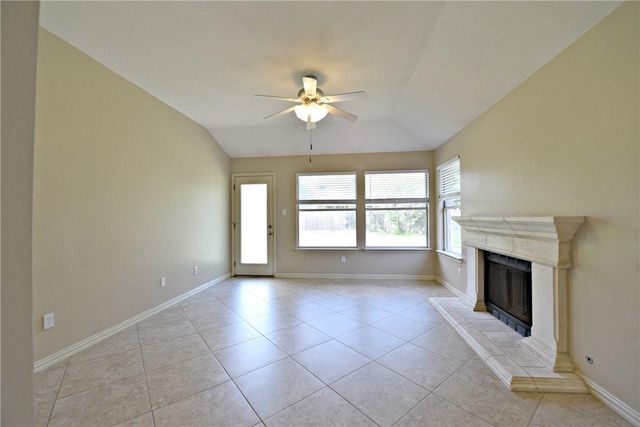 3500 Kissman DR, Austin, TX 78728