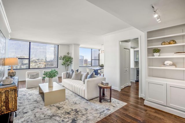 15 Greenway Plaza 12D, Houston, TX 77046