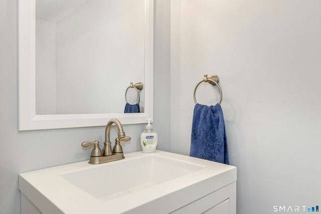 11 Waterbury Avenue, Milford, CT 06460