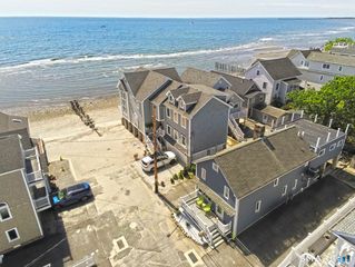 11 Waterbury Avenue, Milford, CT 06460