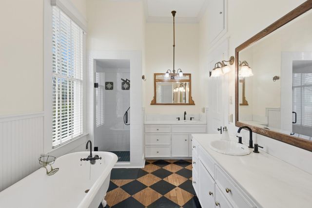 1406 Key Street, Brenham, TX 77833