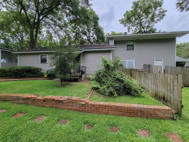 1406 Key Street, Brenham, TX 77833