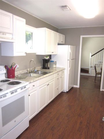 1406 Key Street, Brenham, TX 77833