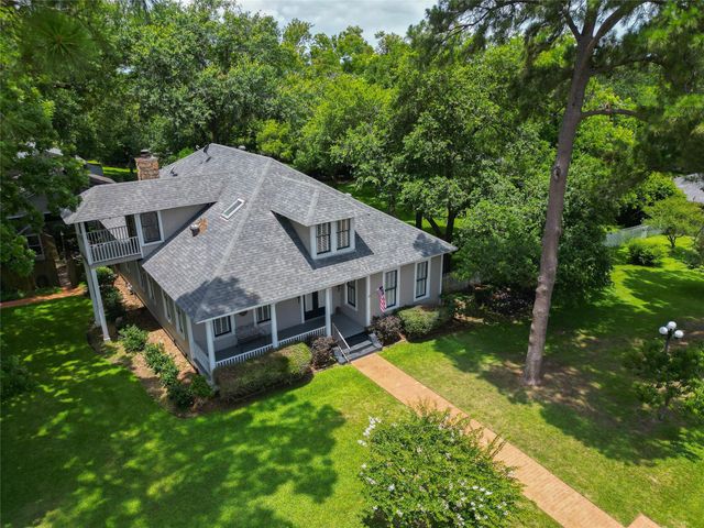 1406 Key Street, Brenham, TX 77833