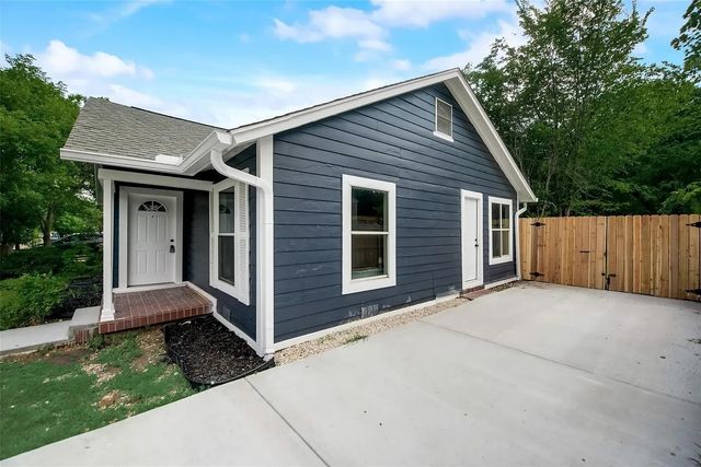 2617 Ryan Avenue, Fort Worth, TX 76110