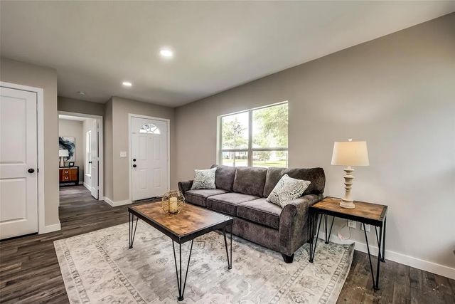 2617 Ryan Avenue, Fort Worth, TX 76110