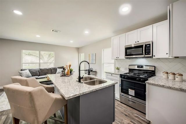 2617 Ryan Avenue, Fort Worth, TX 76110