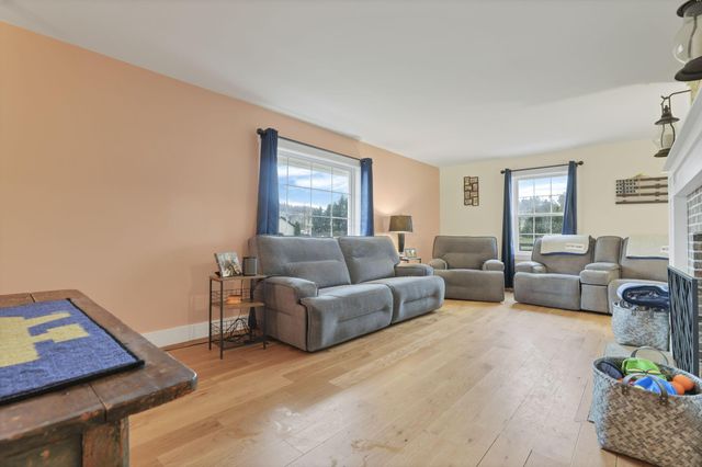 567 Franklin Avenue, Heath, OH 43056