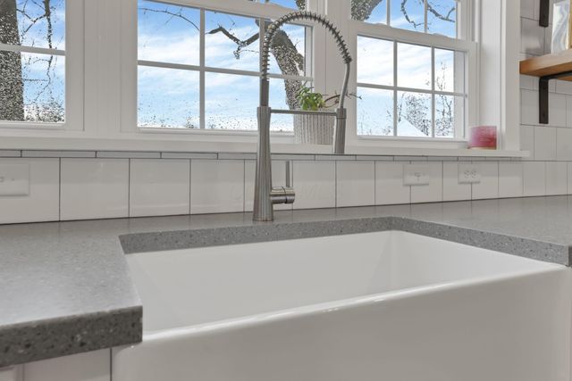 567 Franklin Avenue, Heath, OH 43056