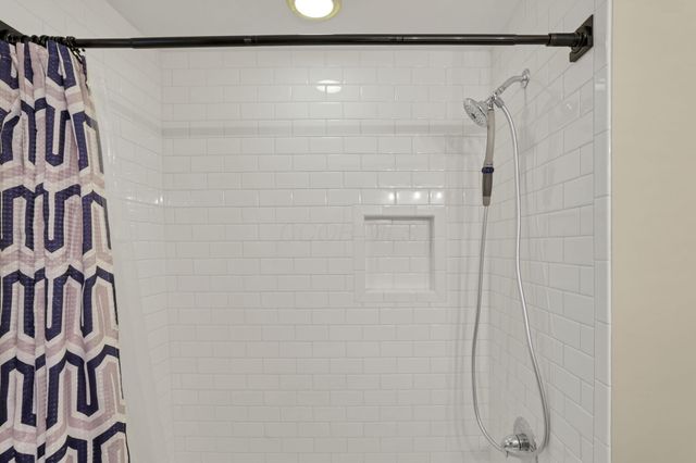 567 Franklin Avenue, Heath, OH 43056