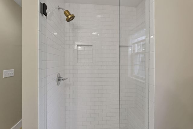 567 Franklin Avenue, Heath, OH 43056