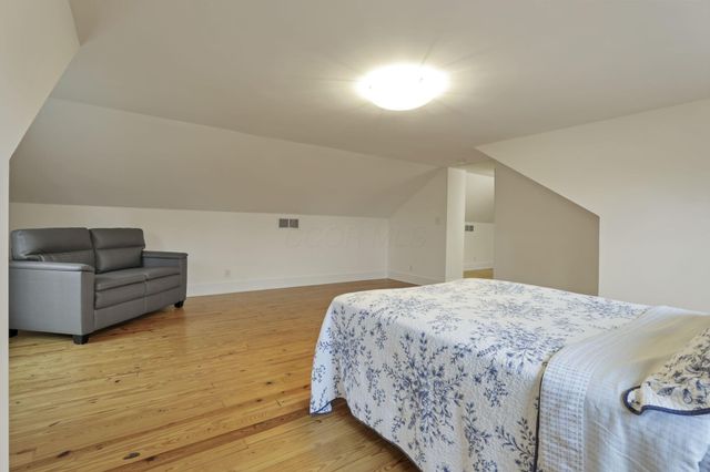 567 Franklin Avenue, Heath, OH 43056