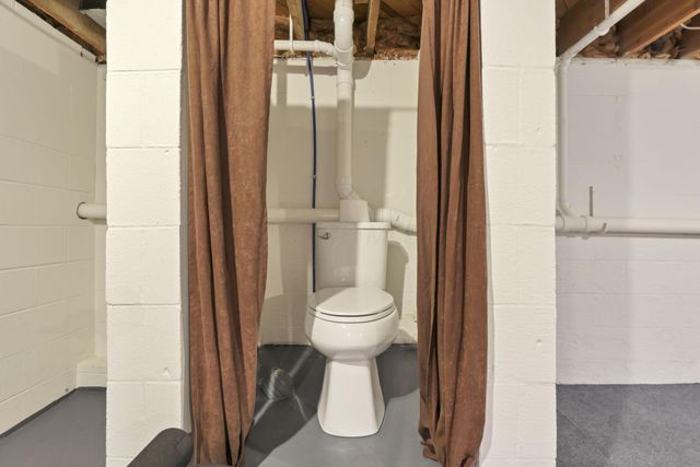 567 Franklin Avenue, Heath, OH 43056