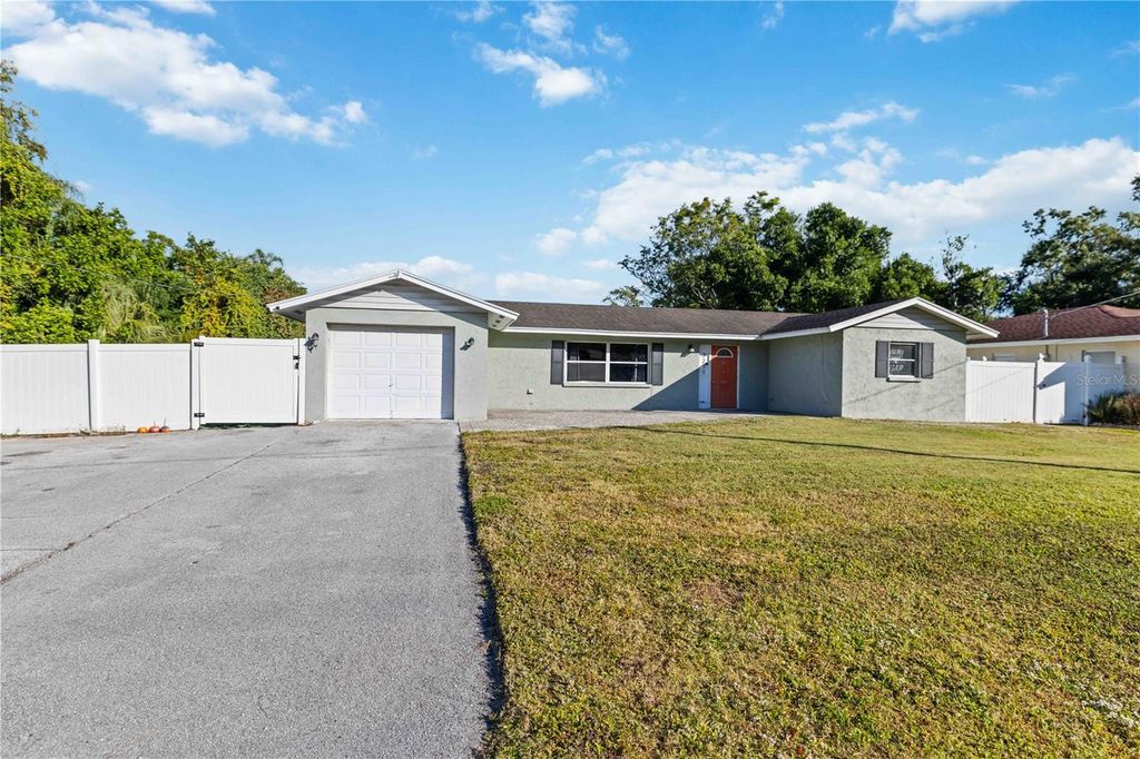 3211 WILKINSON ROAD, Sarasota, FL 34231