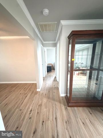 1706 SPENCER DR, Croydon, PA 19021