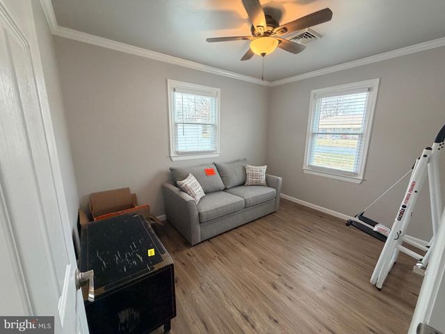 1706 SPENCER DR, Croydon, PA 19021