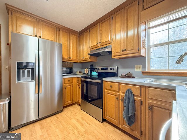 354 Prairie Flower Drive, Cleveland, GA 30528