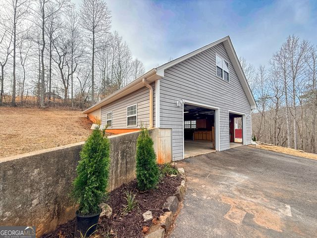 354 Prairie Flower Drive, Cleveland, GA 30528