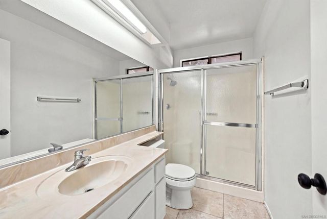 444 Madrid, Hemet, CA 92545