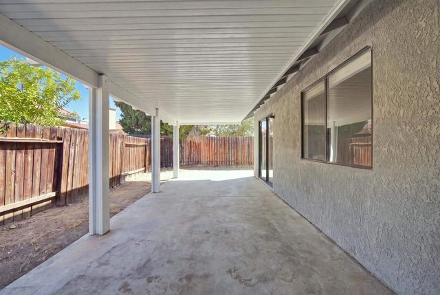 444 Madrid, Hemet, CA 92545