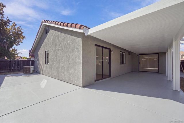 444 Madrid, Hemet, CA 92545