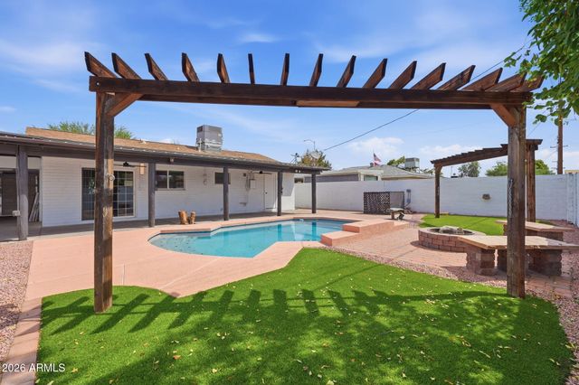 1343 W 7TH Avenue, Mesa, AZ 85202