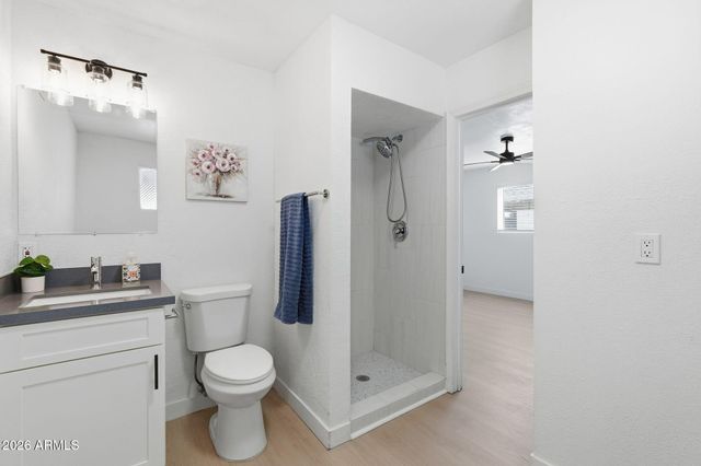 1343 W 7TH Avenue, Mesa, AZ 85202